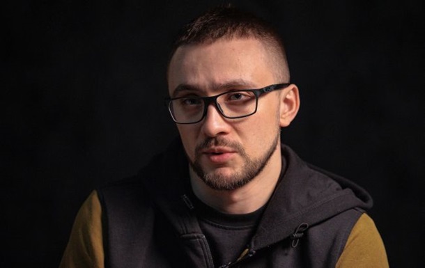 Сергій Стерненко показав перше фото з лікарні після поранення