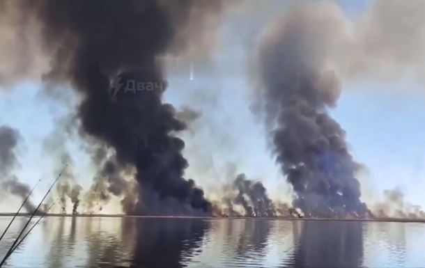 В Краснодарском крае РФ четыре дня горят плавни