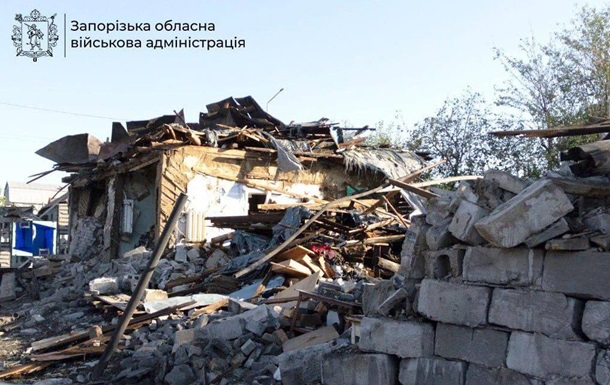 Россияне сбросили на Орехов восемь УАБов, есть пострадавшие