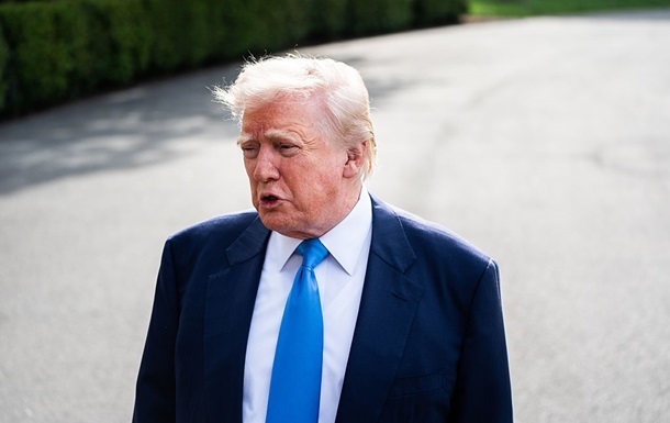 Трамп назвал фаворита на пост советника по нацбезопасности вместо Волца