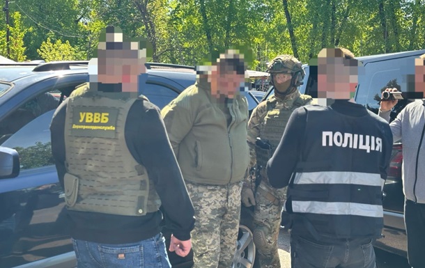 На Чернігівщині посадовець ТЦК  прикривав  ухилянта