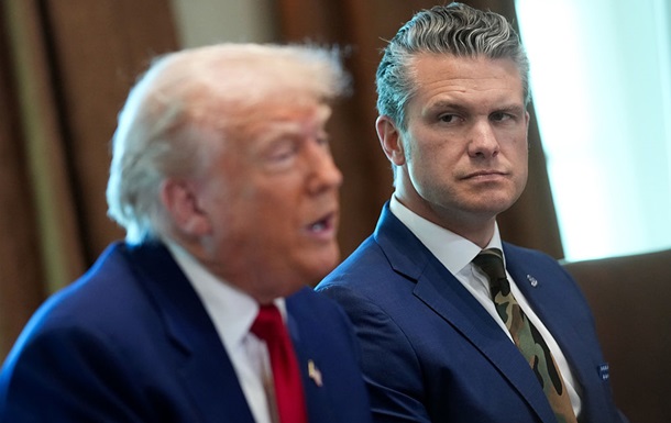 Гегсет без відома Білого дому зупинив допомогу Україні - ЗМІ