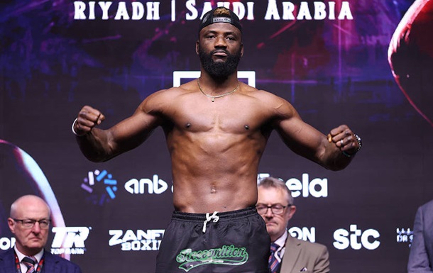 Аджагба назвал боксера, который вместо Дюбуа должен драться с Усиком