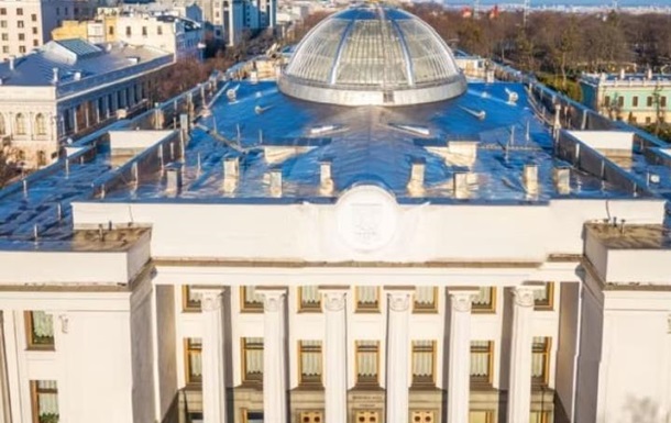 Президентські вибори в Україні під час війни: виклики та ризики 