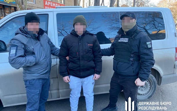 Служил оккупантам, а затем вступил в ВСУ: коллаборанта осудили на 12 лет