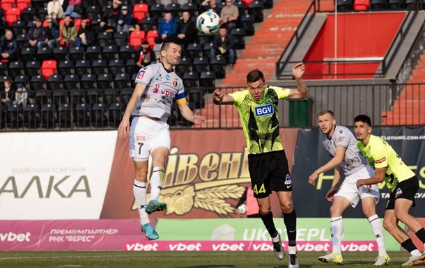 Призы длительного тура достались середняку украинской Премьер-лиги