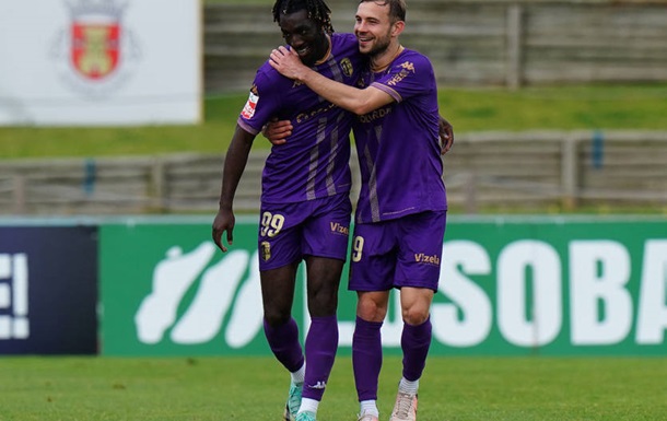 Португальський клуб із середини таблиці поповниться українським захисником