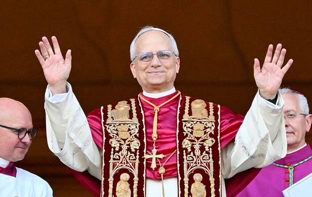 Зеленський звернувся з вітаннями до нового Папи Римського