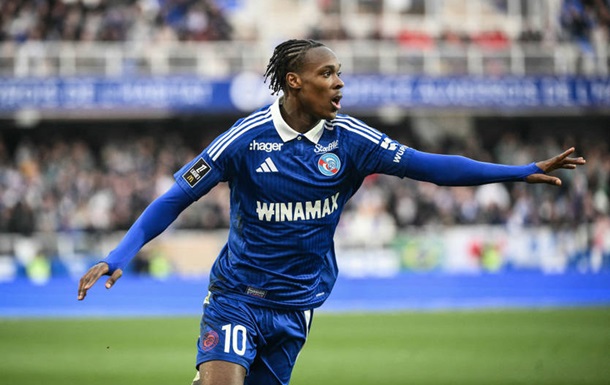 Челсі проявляє інтерес до яскравого бомбардира французького чемпіонату