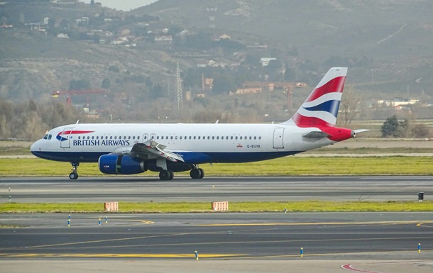 Лондон планує відновити авіасполучення з Києвом