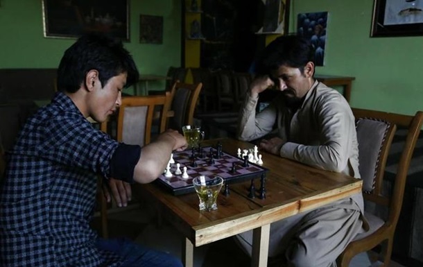 Таліби заборонили в Афганістані шахи