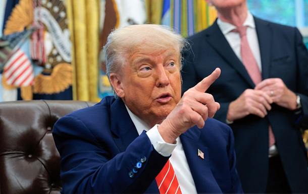 В Катарі уточнили новину про дарування Трампу приватного літака