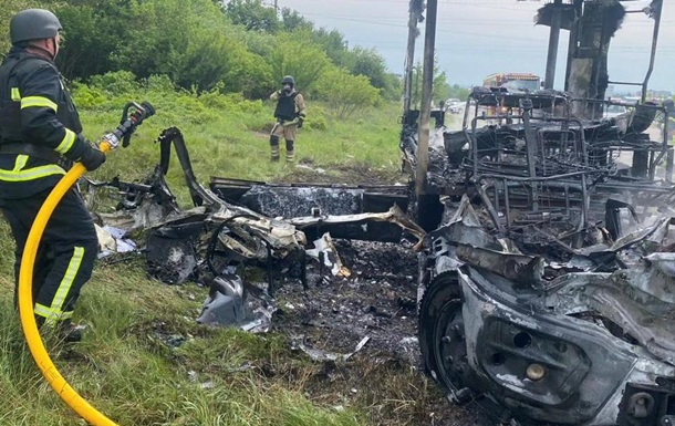 Росіяни атакували енергетиків на околиці Сум, є загиблі