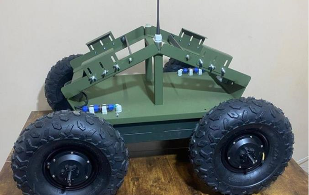 Наземного робота Спайдер допустили к использованию в ВСУ