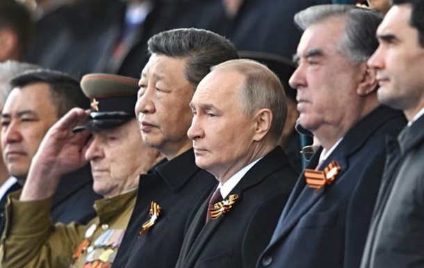 Маски сброшены: зачем Си Цзиньпин поддержал Путина 9 мая