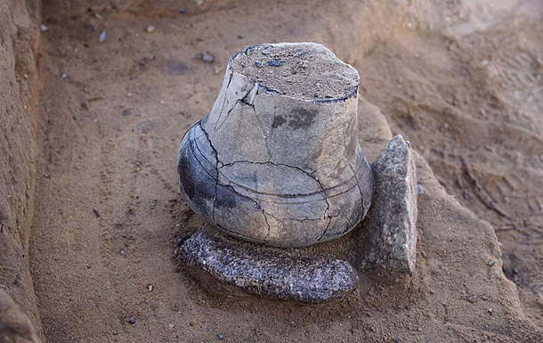 В Германии обнаружены бронзовые урны возрастом более 3 тысяч лет