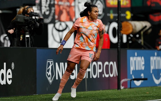 Легенда сборной Бразилии вернется в ряды  селесао 