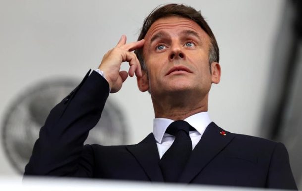Макрон допустил, что Киев не вернет Крым