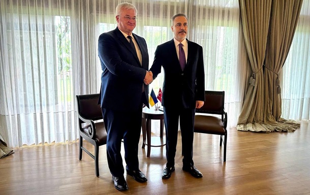 Сибига рассказал о первых переговорах в Турции