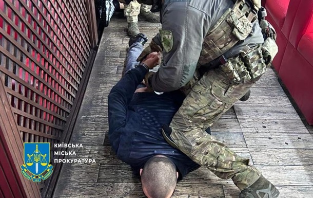 В Киеве во время ограбления ранили иностранца - подозреваемых задержали