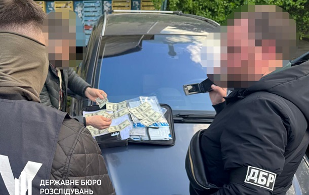 На Франківщині високопосадовець торгував закритими даними ДПСУ