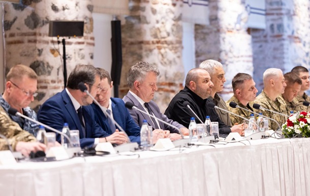 РФ пытается выиграть время. Реакция на переговоры