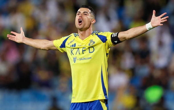 Роналду ведет переговоры о приобретении доли в испанском клубе