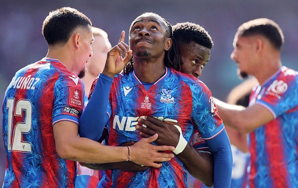 Кубок Англии перешел в руки Кристал Пэлас