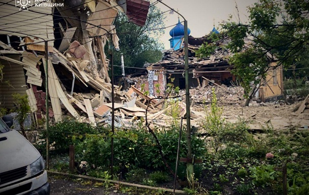 Появились кадры последствий атаки дронов на Киевщину