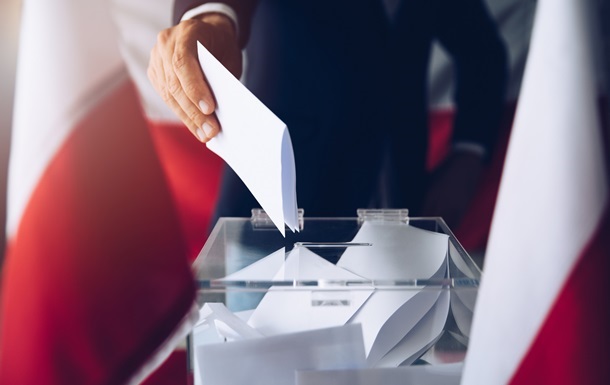 У Польщі проходить перший тур виборів президента