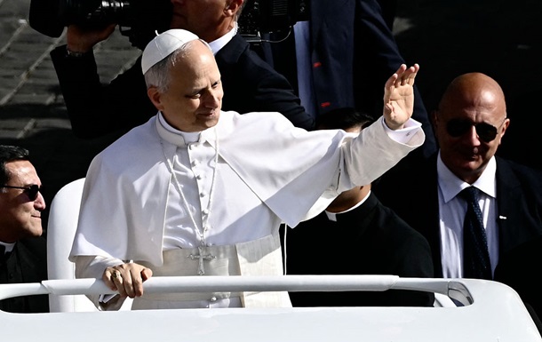 Папа Лев XIV призвал к справедливому миру в Украине