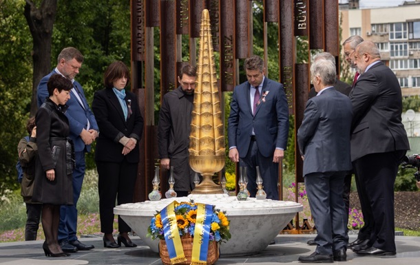 В Киеве почтили память жертв геноцида крымскотатарского народа