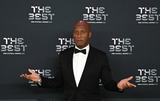 Футбольная элита играла в России в выставочном матче