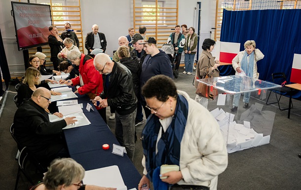 Президентские выборы в Польше: подсчитано 99% бюллетеней