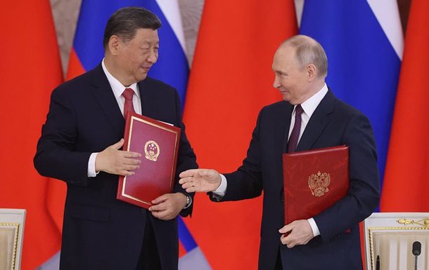 Китай утричі скоротив інвестиції в Росію