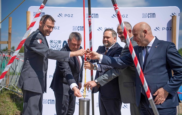 Польща почне виробляти електроніку для ЗРК Patriot