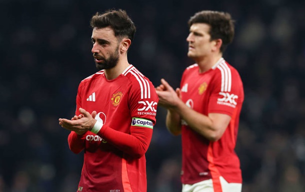 Манчестер Юнайтед залишатиме в клубі чотирьох гравців