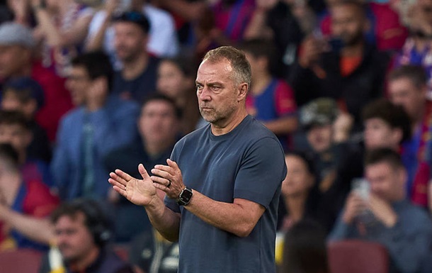 В Барселоне подтвердили продление контракта с Фликом