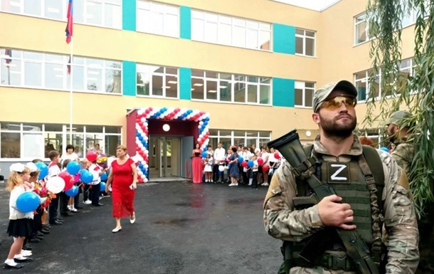 Росіяни на окупованій Луганщині закриють понад 100 шкіл - ОВА