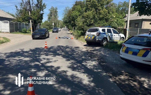 В Днепре судья на мотоцикле сбил насмерть пешехода