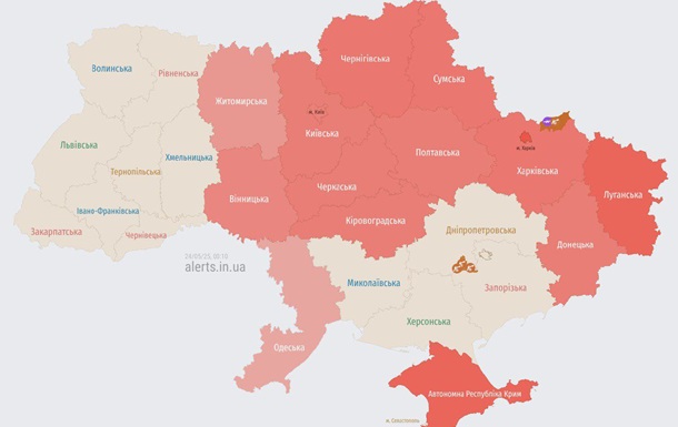 В Одесі пролунали вибухи на тлі дронової атаки