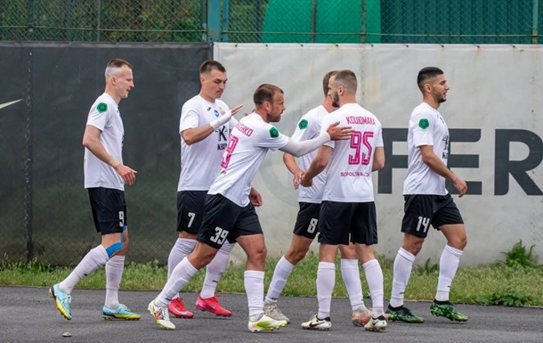 Стала известна вторая команда, обеспечившая себе выход в УПЛ