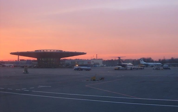 Десятки військових і урядових літаків РФ залишили Москву - соцмережі