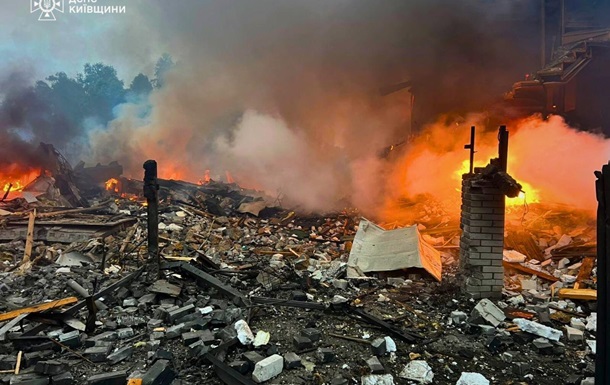 Нічна атака на Київщину: зросла кількість загиблих