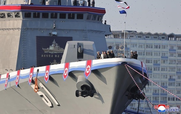 В КНДР начались аресты после аварии эсминца Ким Чен Ына