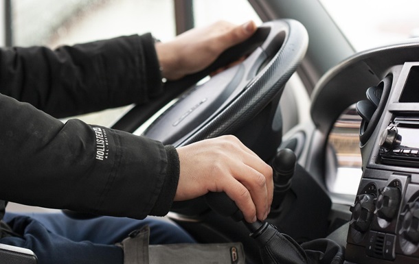 Українцям планують збільшити штрафи за перевищення швидкості