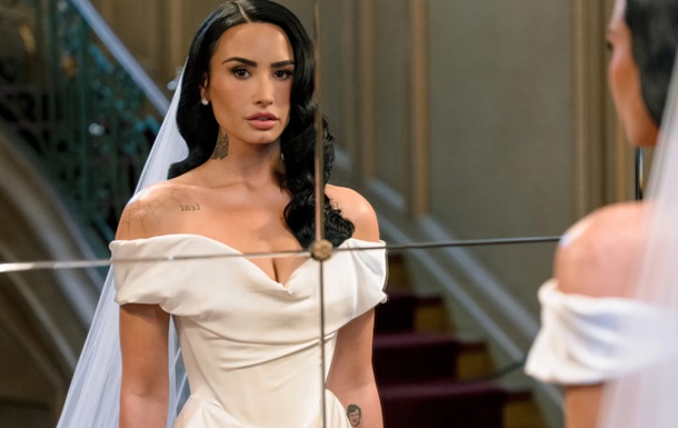 Деми Ловато вышла замуж