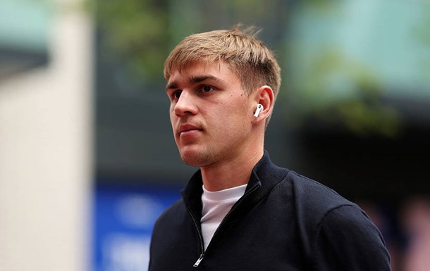 Клуб Премьер-лиги не намерен отпускать украинца на международные матчи