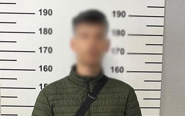 У Києві підліток забив до смерті безхатька палкою