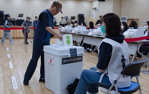 В Южной Корее началось голосование на президентских выборах